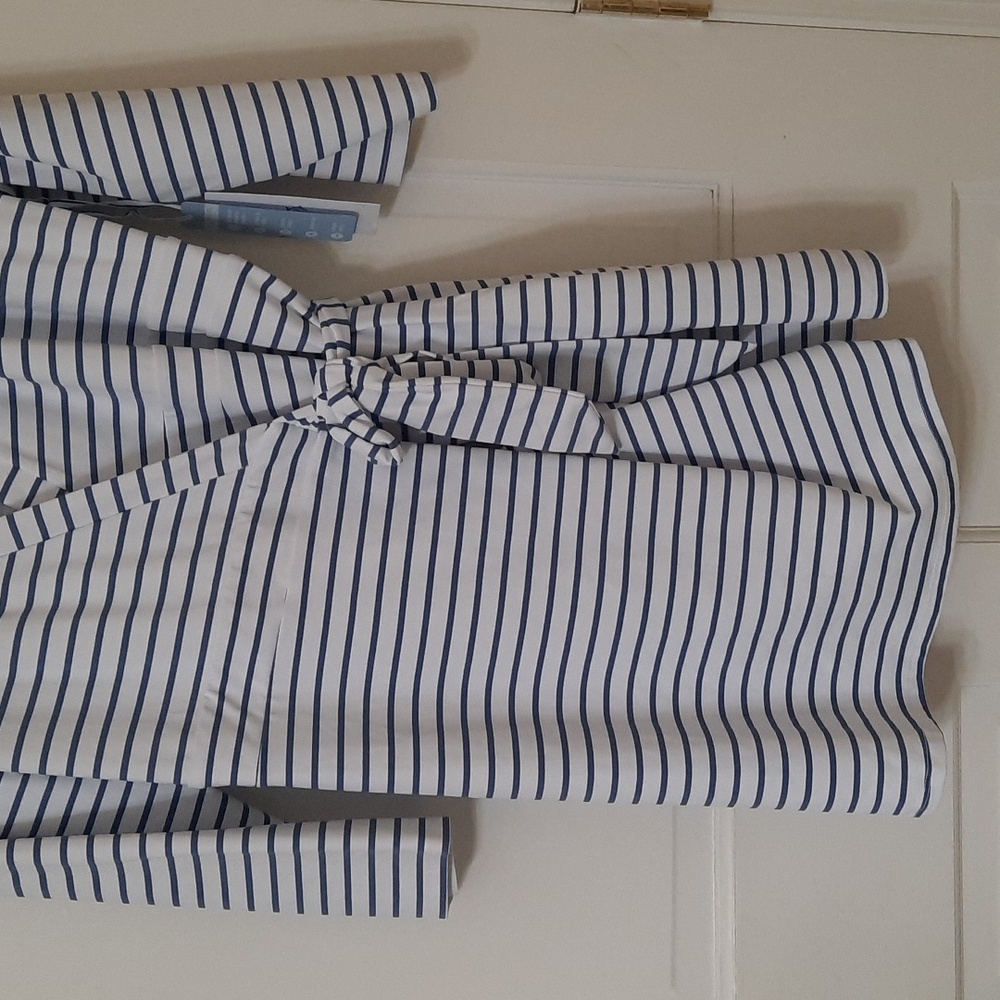NWT SOUTHERN TIDE DUTCH BLUE STRIPED PERFORMANCE SKORT SZ XL - Picture 10 of 12